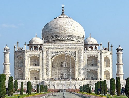 INDIA: RAJASTHAN, AGRA & VARANASI – Viaggio con accompagnatore dall’Italia